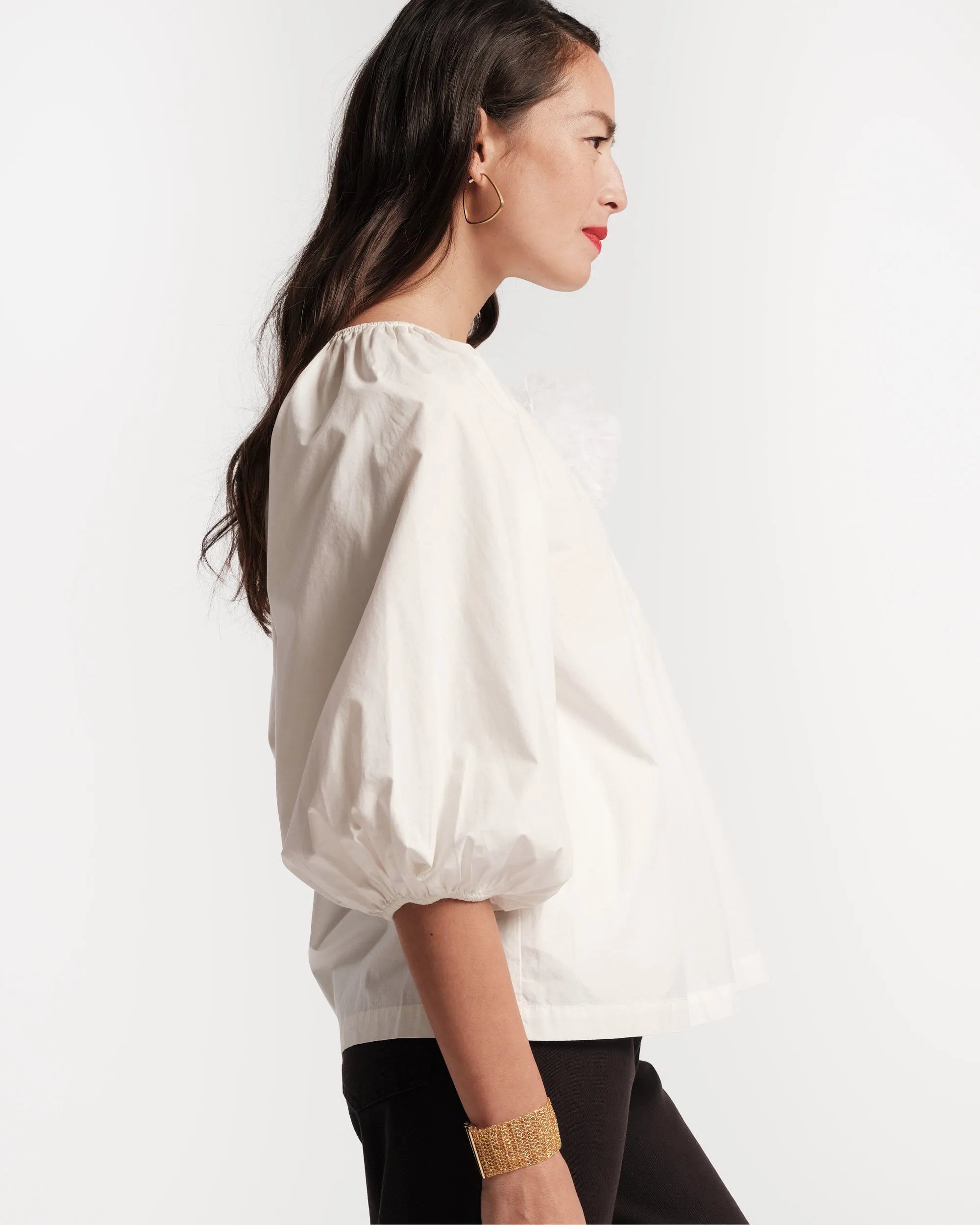 Bliss Top w/Flower White