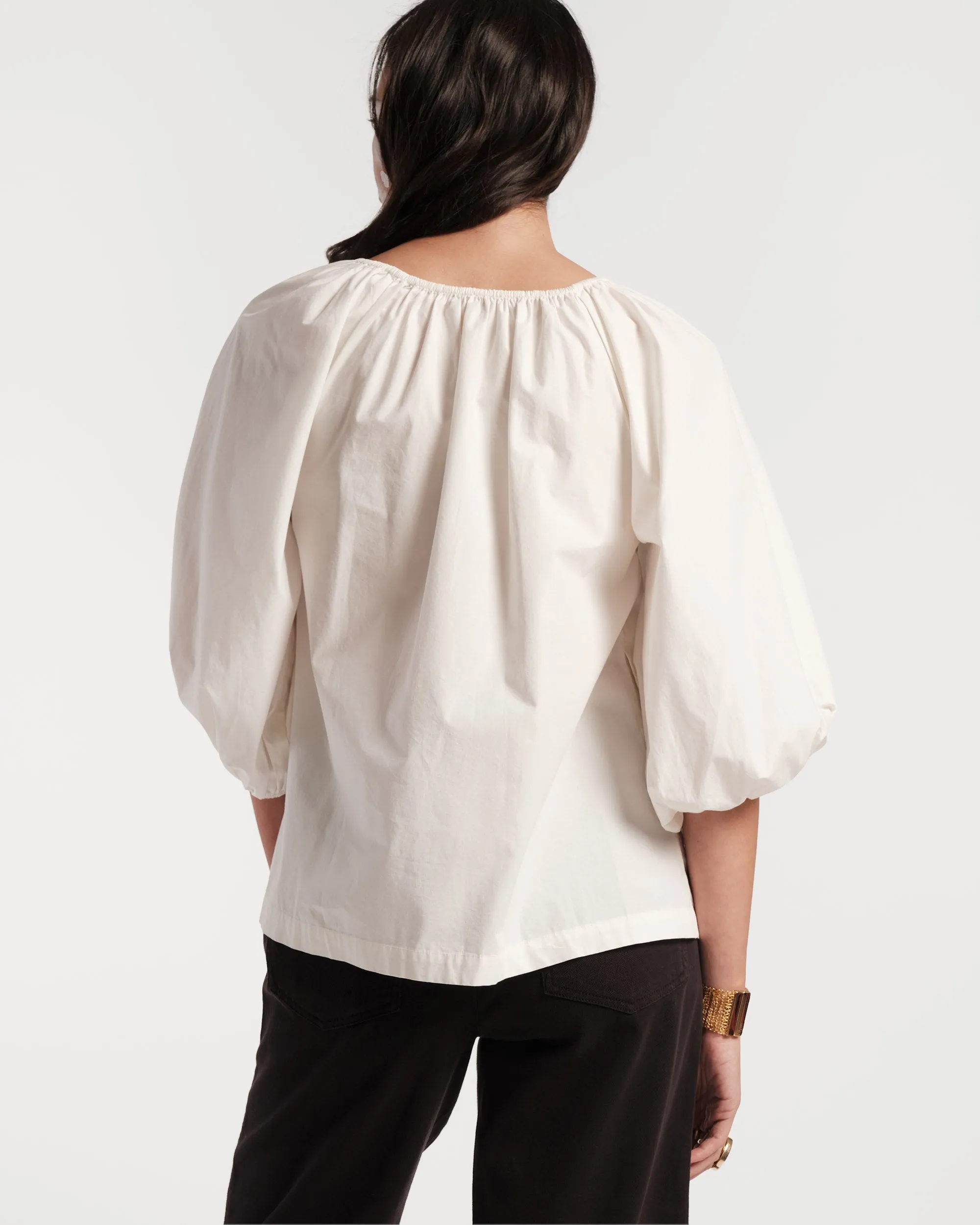 Bliss Top w/Flower White