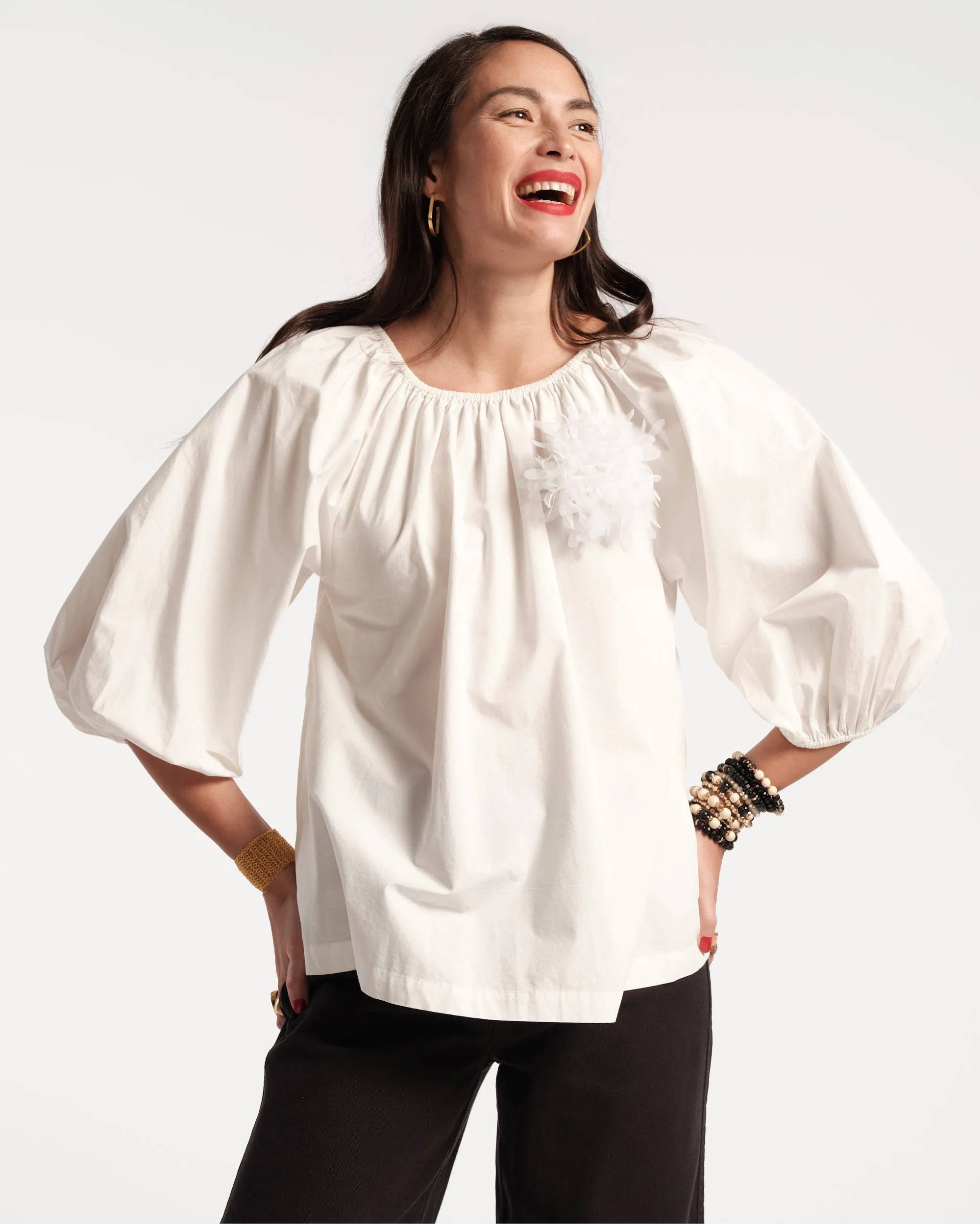 Bliss Top w/Flower White
