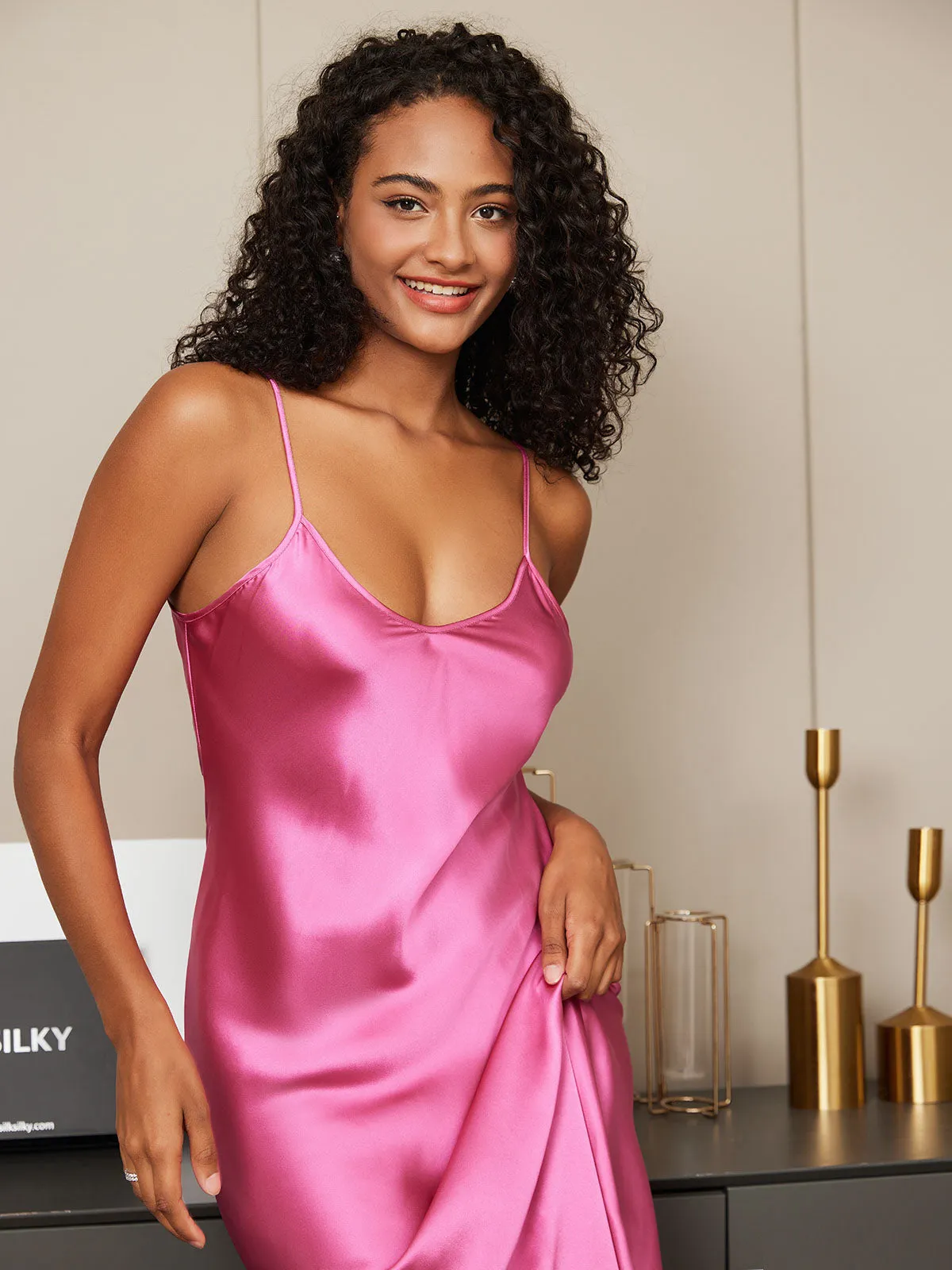 Chemise de Nuit / Robe Longue en Soie à Bretelles Spaghetti