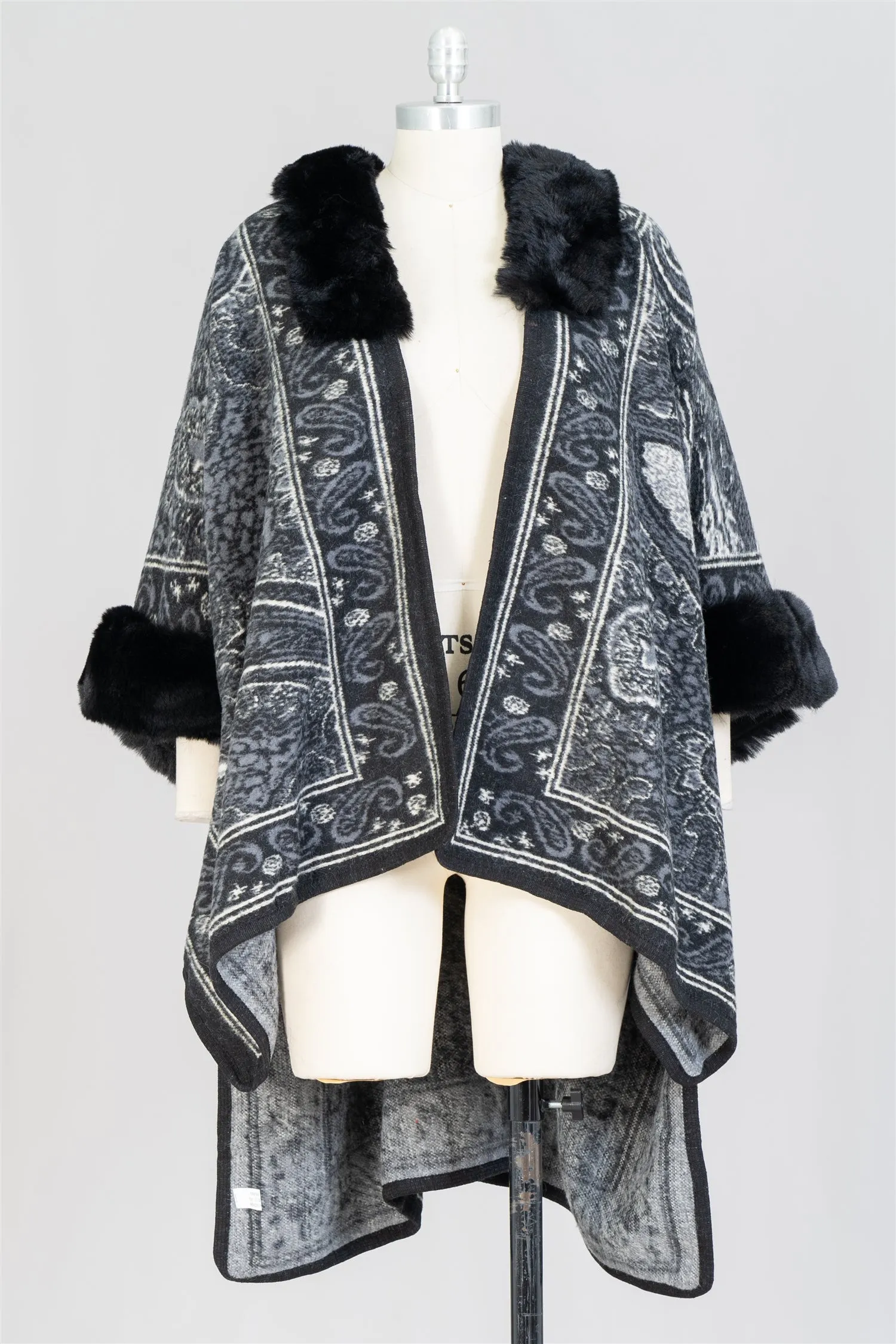 Fashion A106 Faux Fur Trim Cape