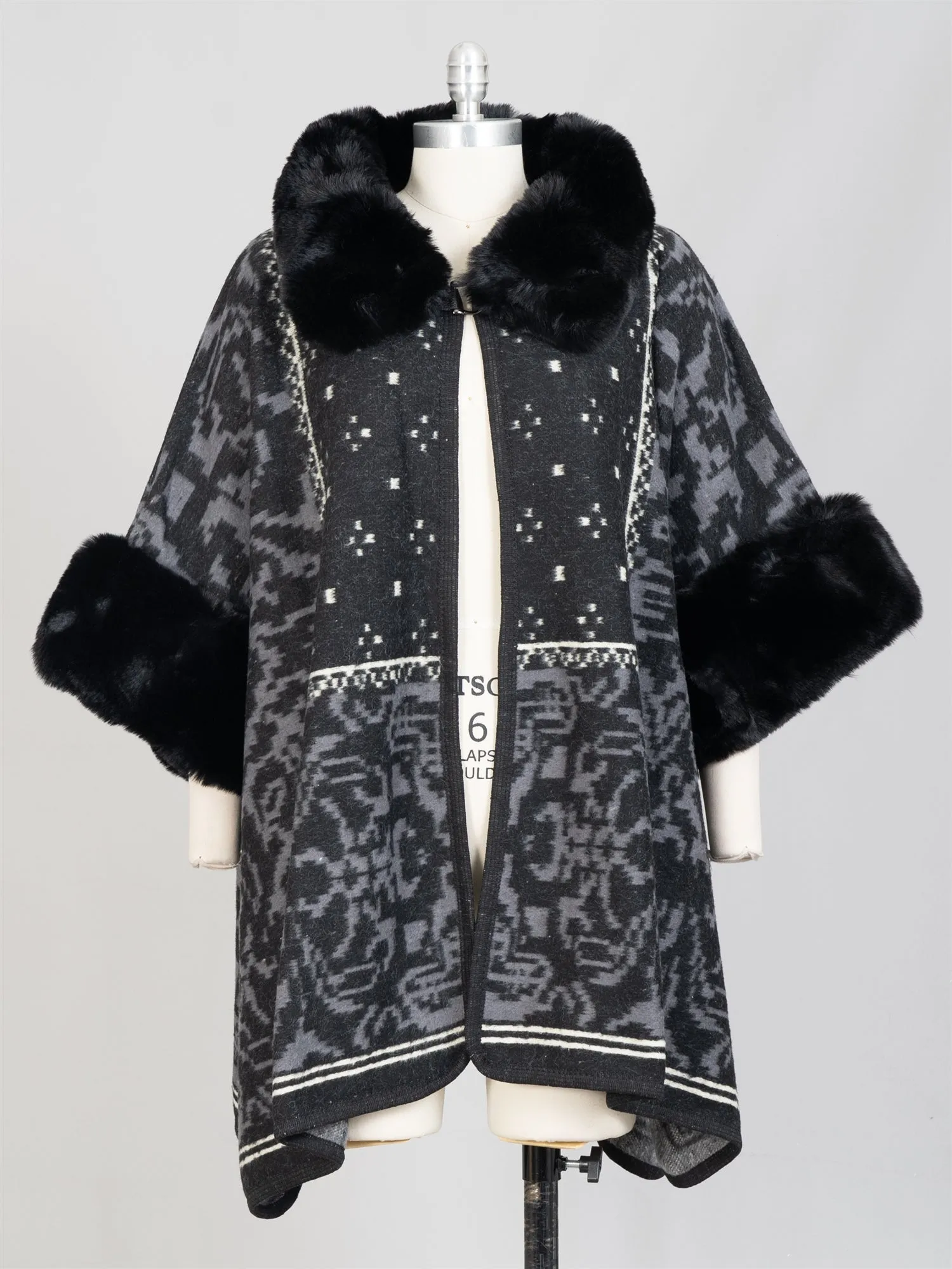 Fashion A516 Print Faux Fur Trim Cape