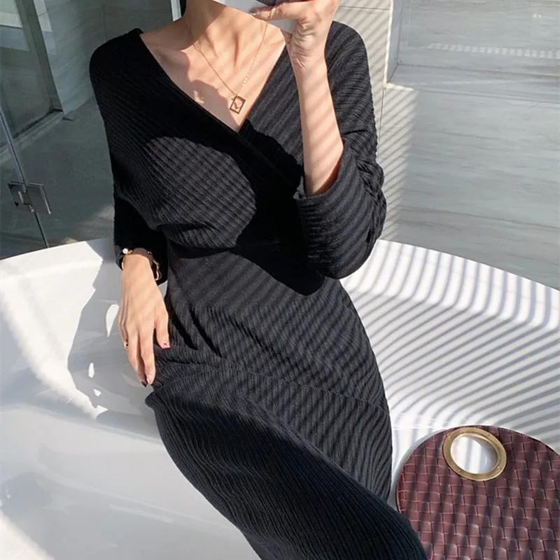 Graduation gift Women'S Autumn Winter Warm Sweater Dress 2022 New Fashion Sexy V-Neck Backless Wrap Hip Hanbok Vintage Temperament Knitted Dress