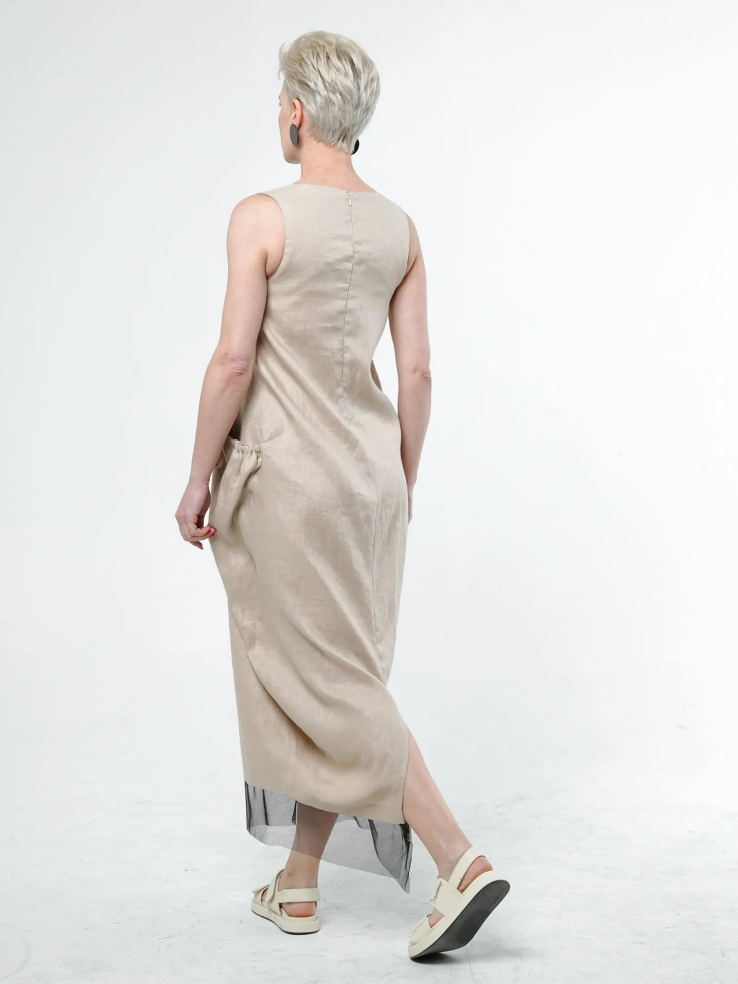 Long Linen Dress With Oversized Pockets In Beige