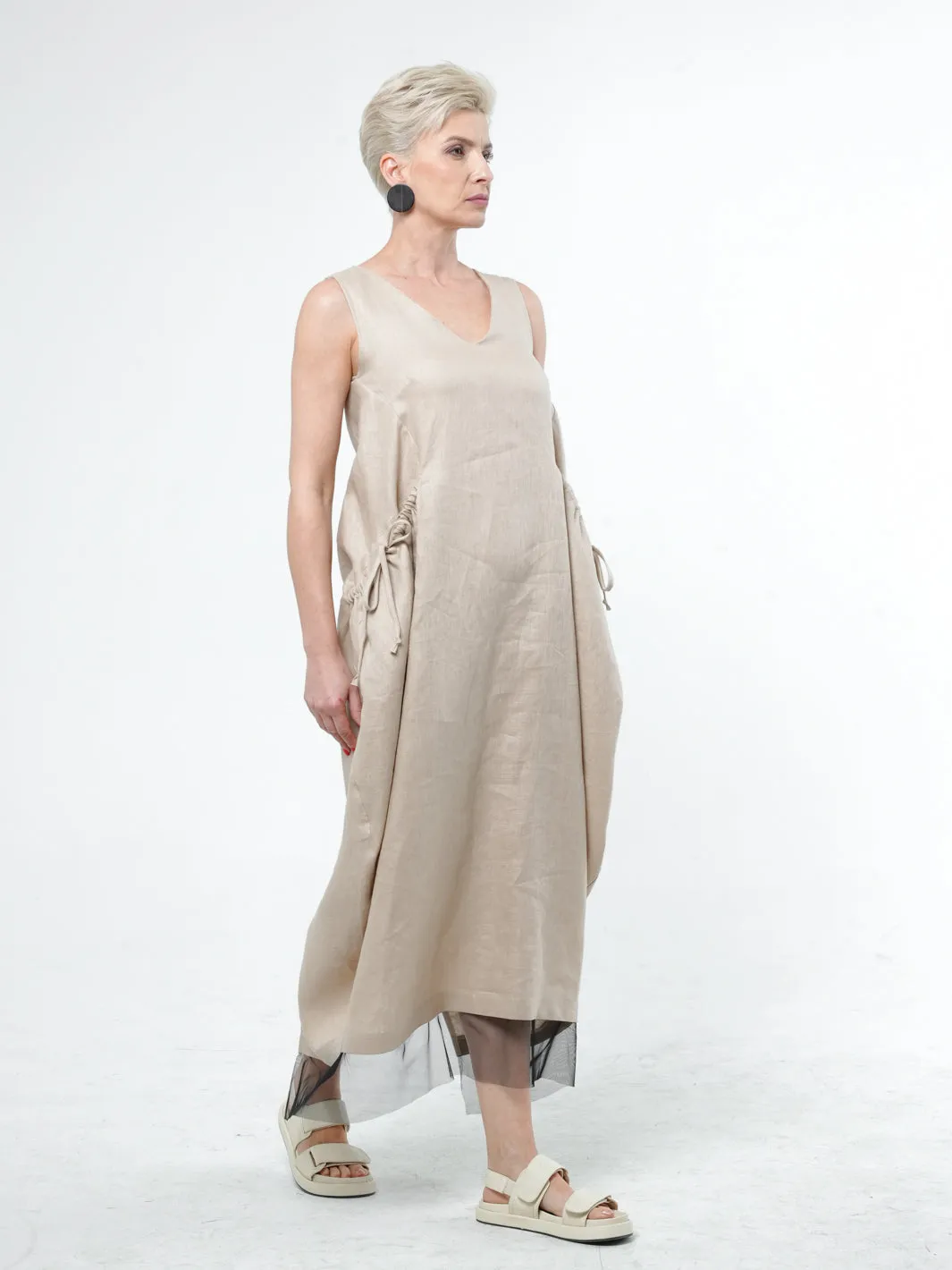 Long Linen Dress With Oversized Pockets In Beige