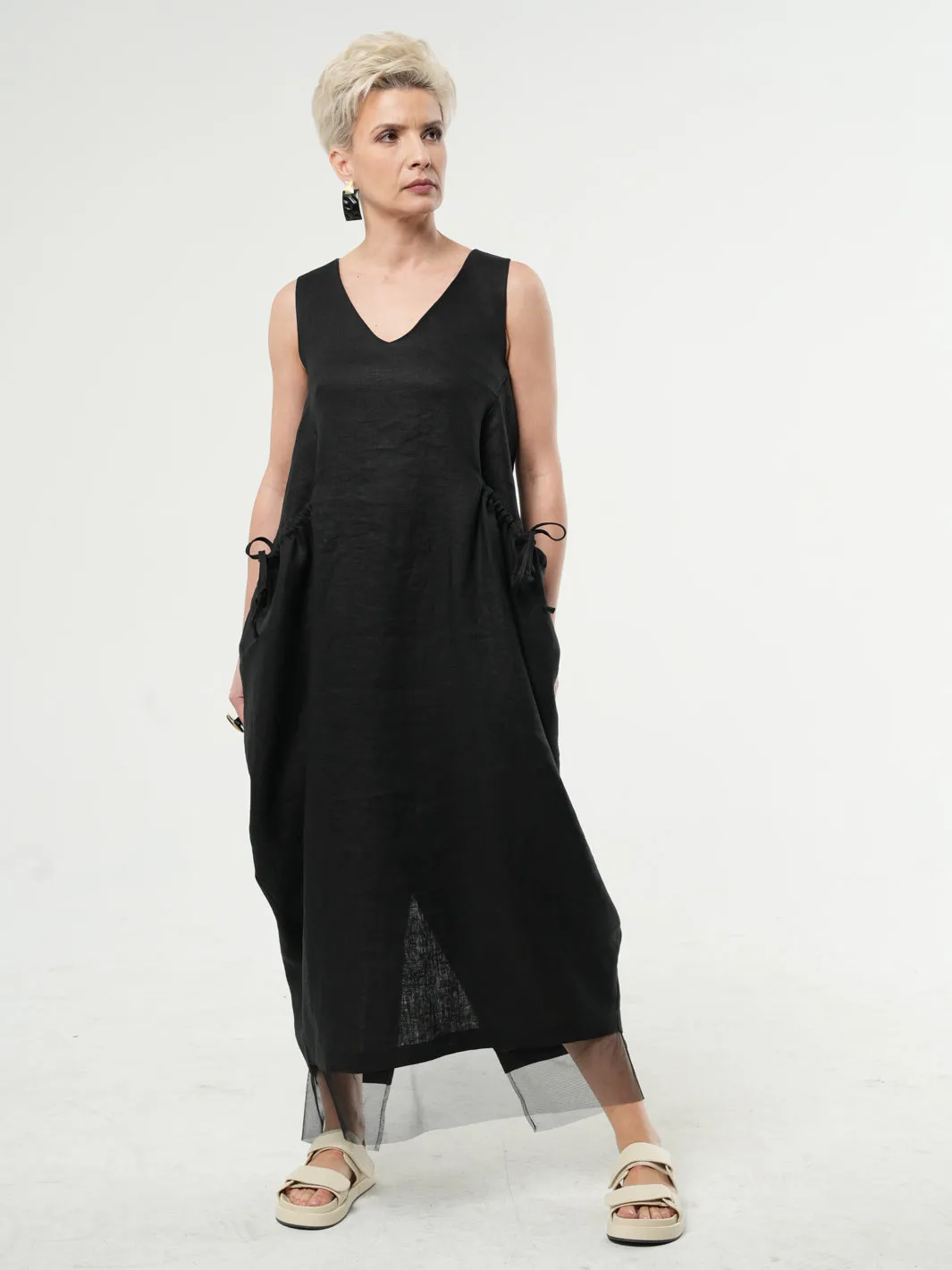 Long Linen Dress With Oversized Pockets In Beige
