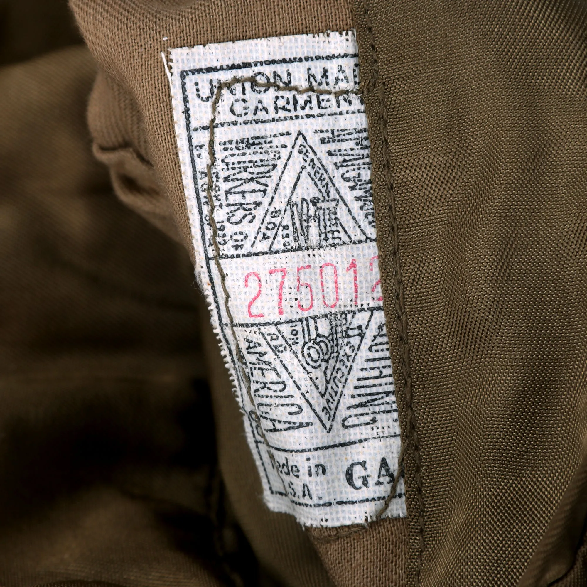 Original U.S. WWII 17th Airborne Glider Troops Combat Medic Ike Jacket and Overseas Cap with Bullion Embroidered Insignia