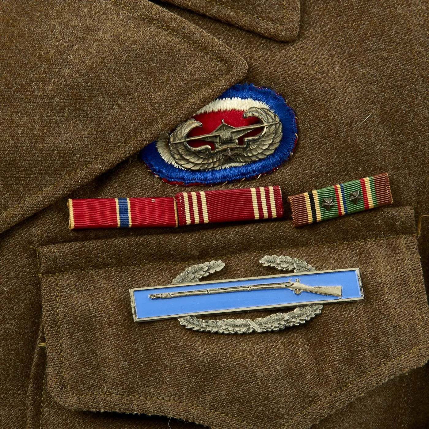 Original U.S. WWII 17th and 82nd Airborne Division Named Ike Jacket with Garrison Cap and Photo