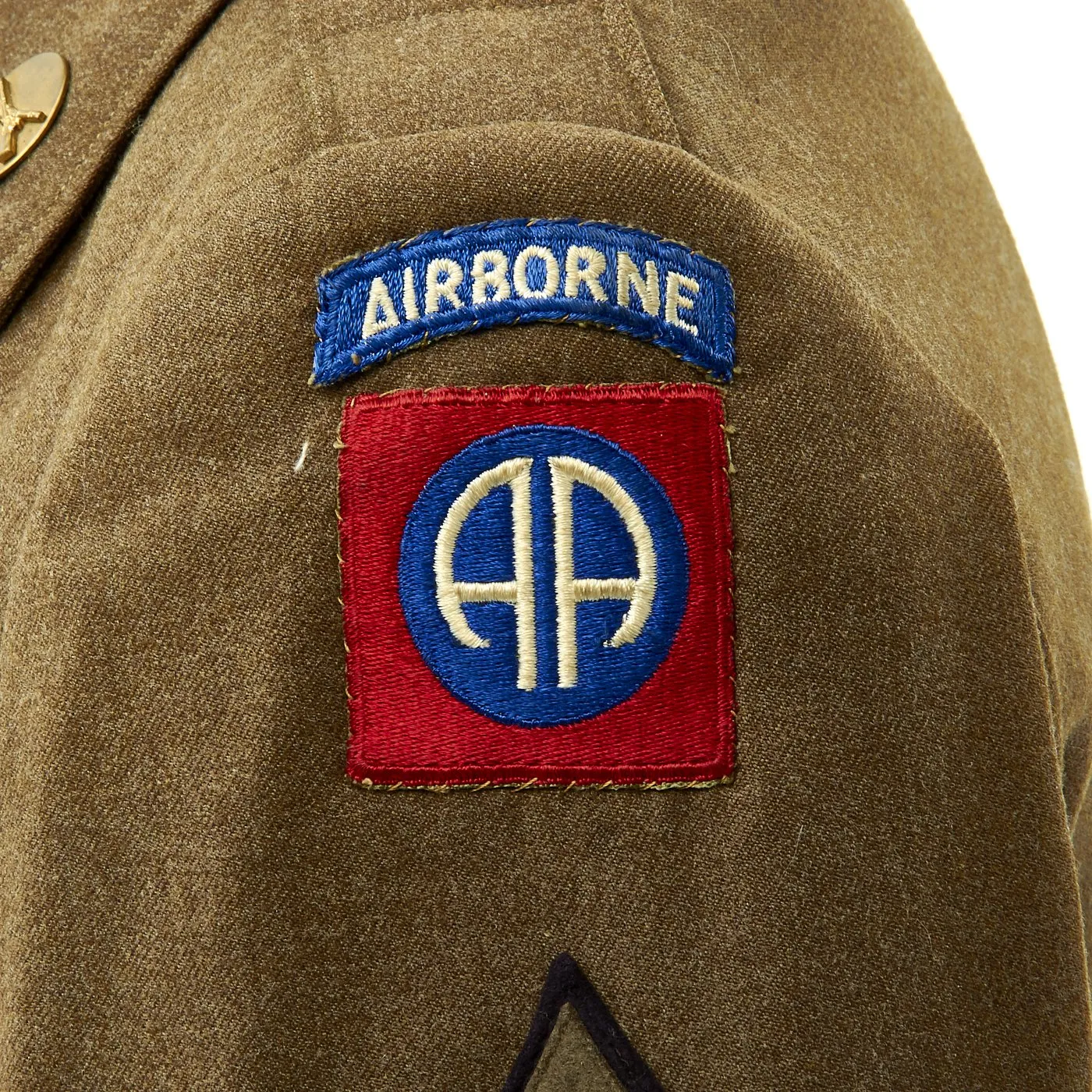 Original U.S. WWII 17th and 82nd Airborne Division Named Ike Jacket with Garrison Cap and Photo