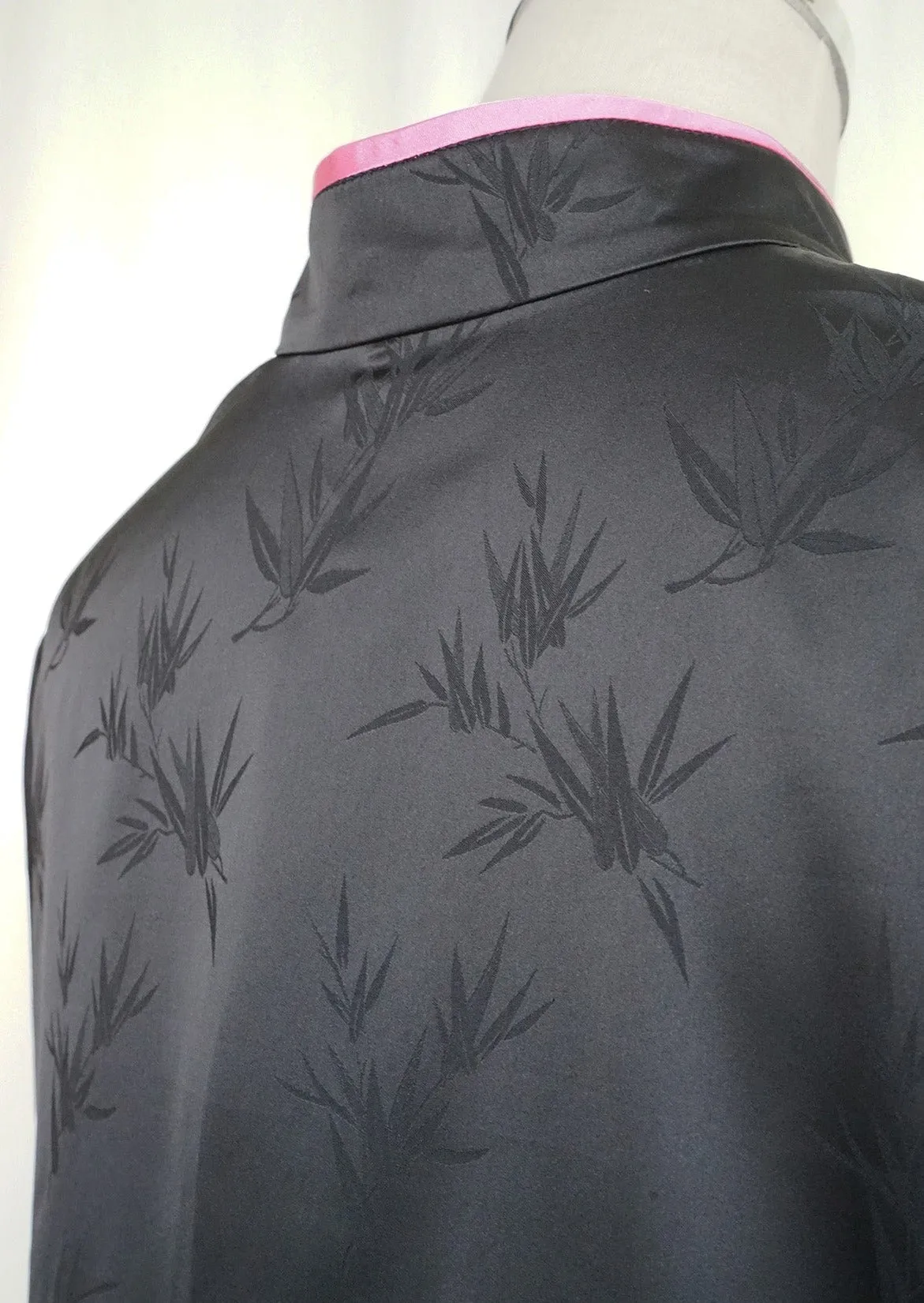 Printed Tang Shirt (Black/ Pink)