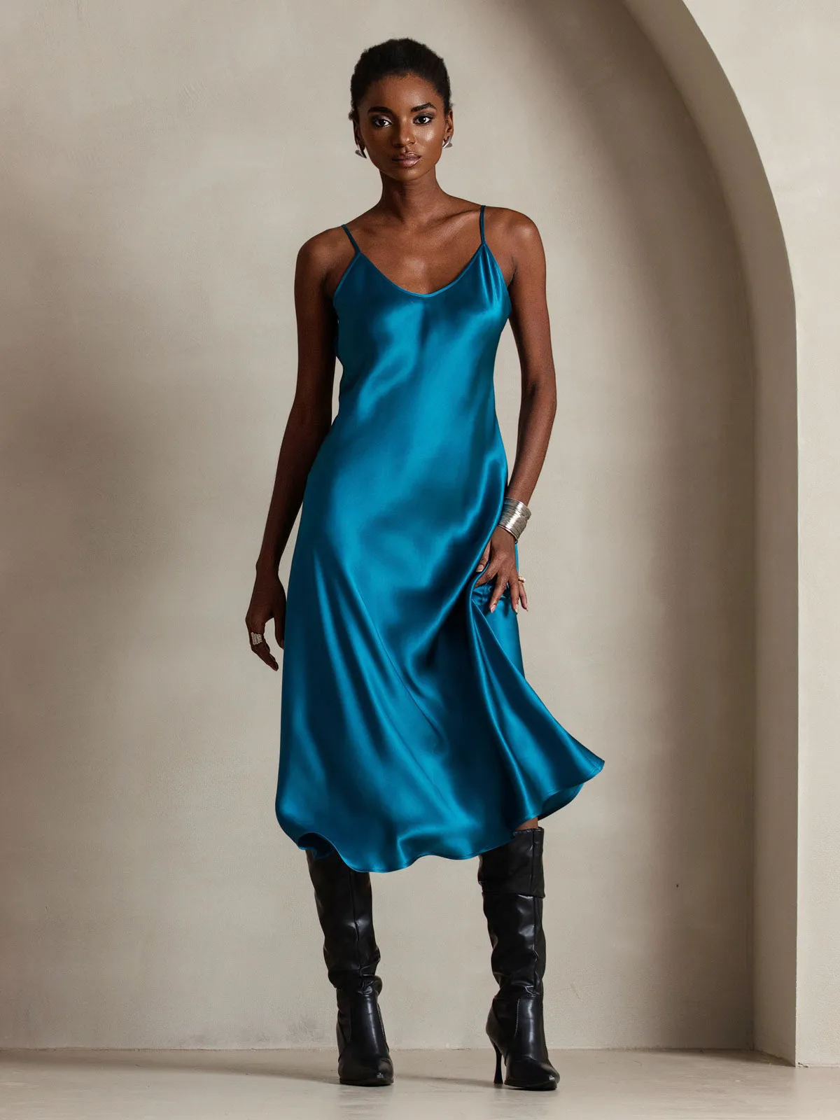 Robe Longue en Soie avec Bretelles Spaghetti