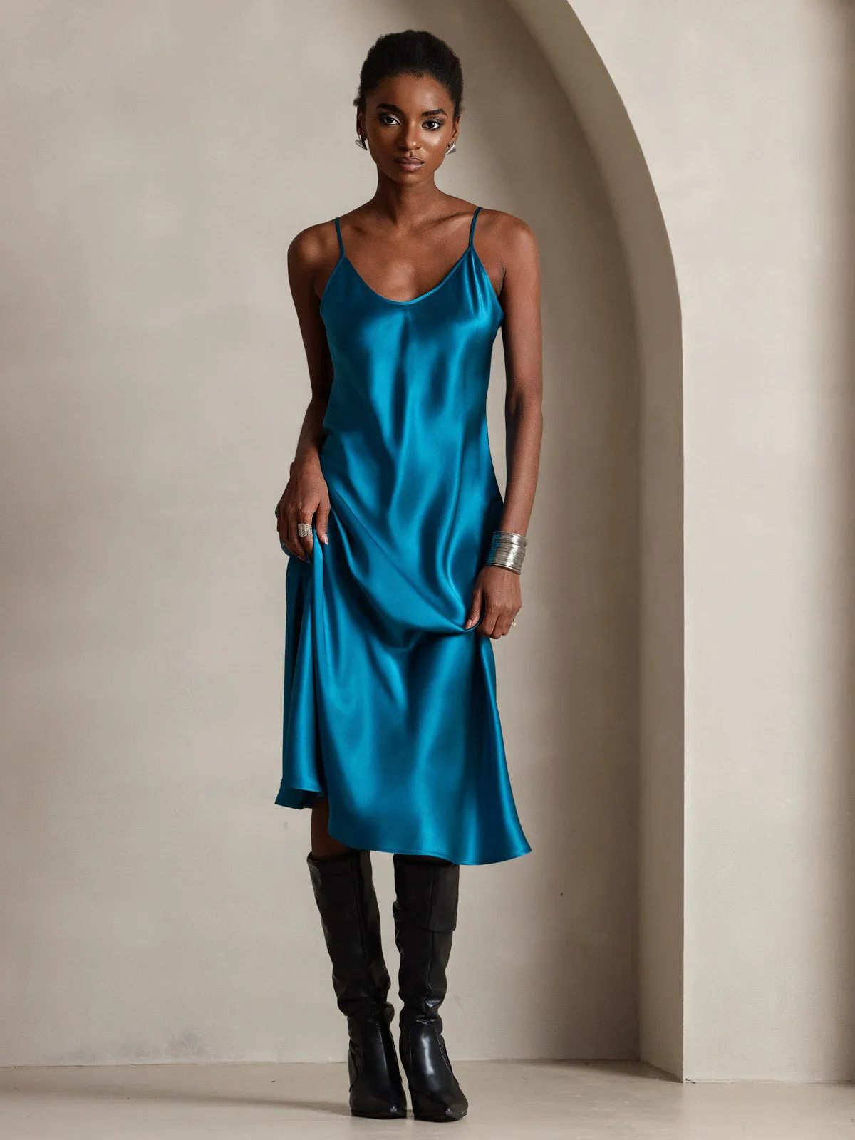 Robe Longue en Soie avec Bretelles Spaghetti