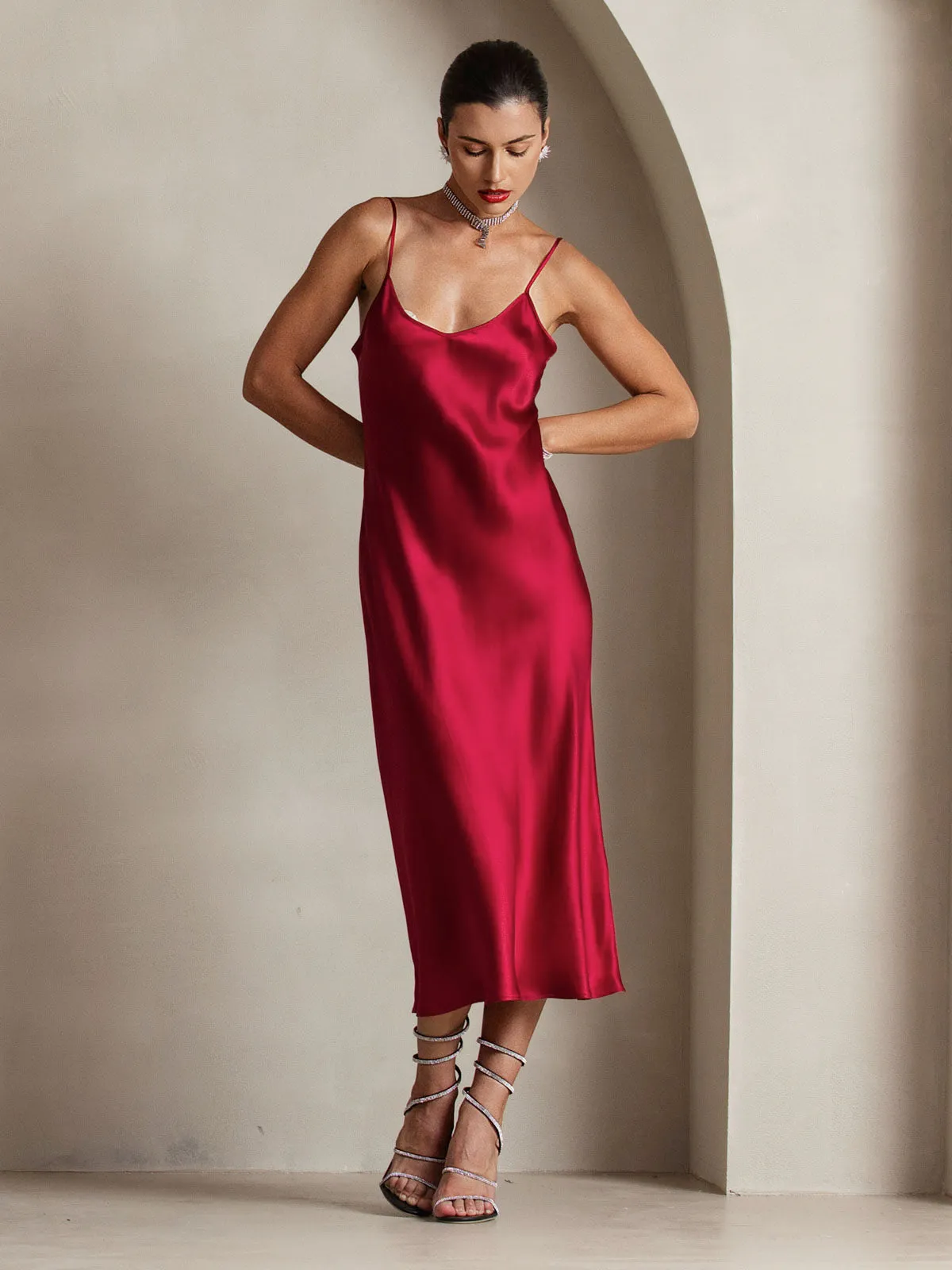 Robe Longue en Soie avec Bretelles Spaghetti