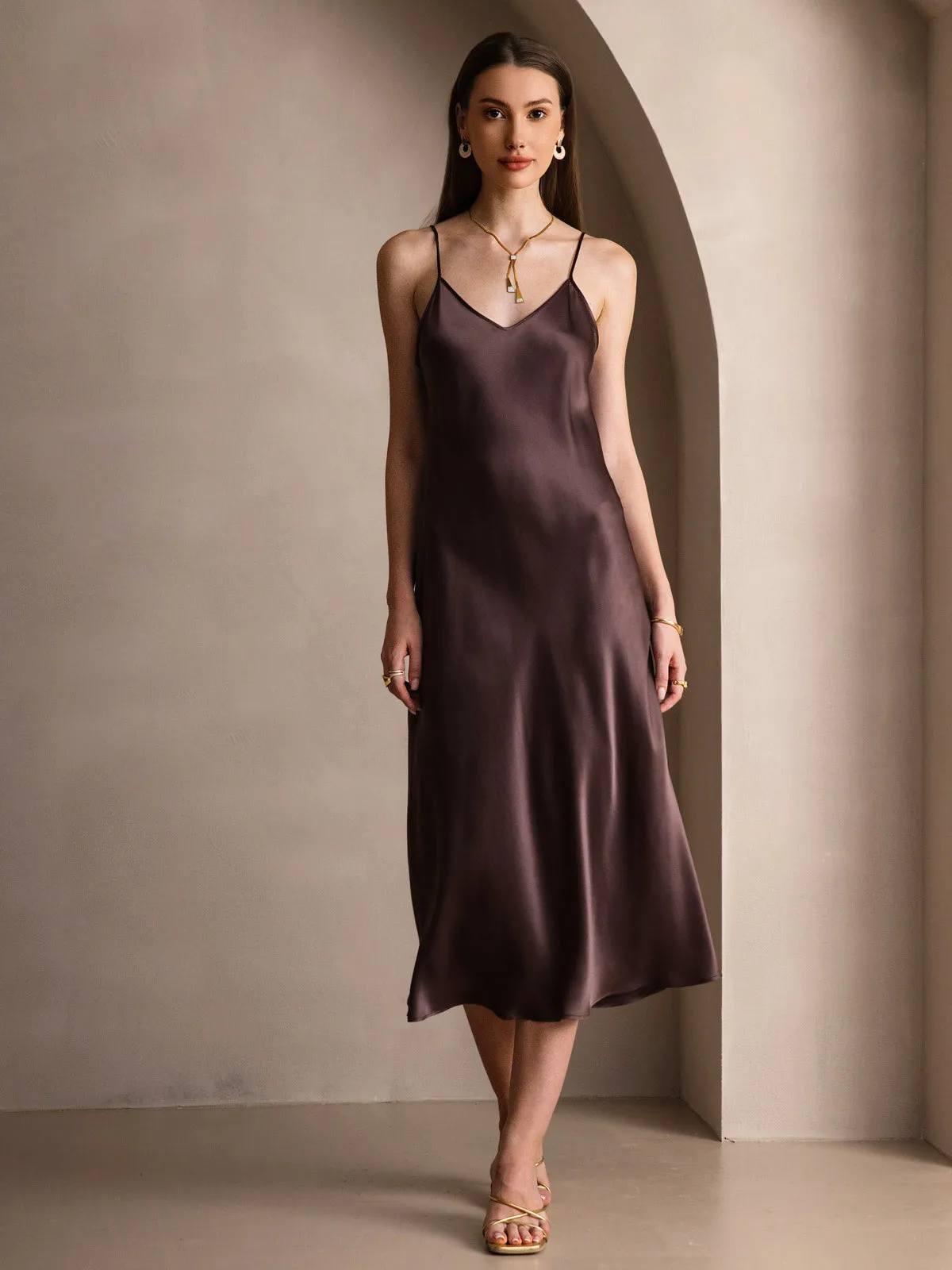 Robe Longue en Soie avec Bretelles Spaghetti
