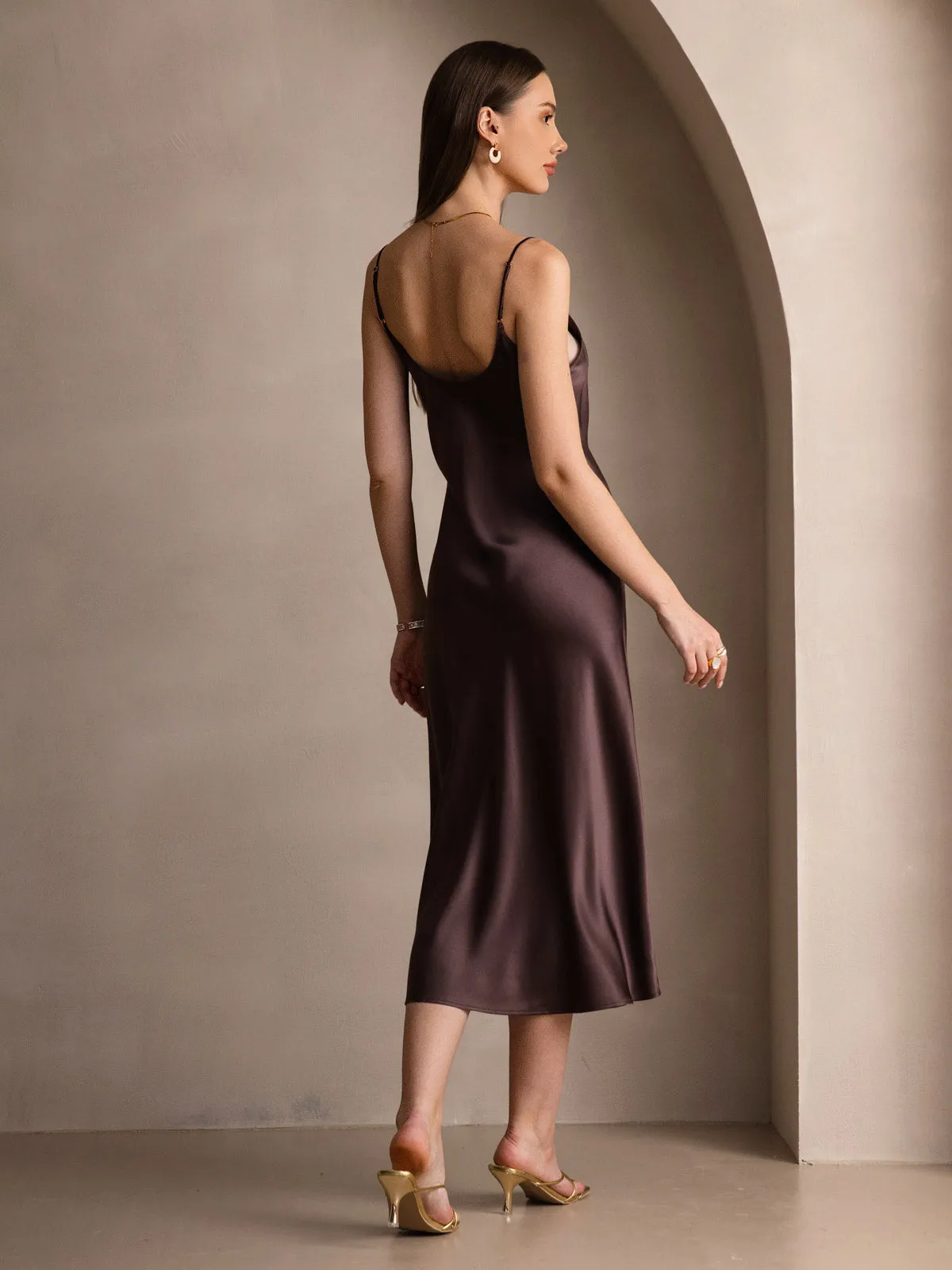 Robe Longue en Soie avec Bretelles Spaghetti
