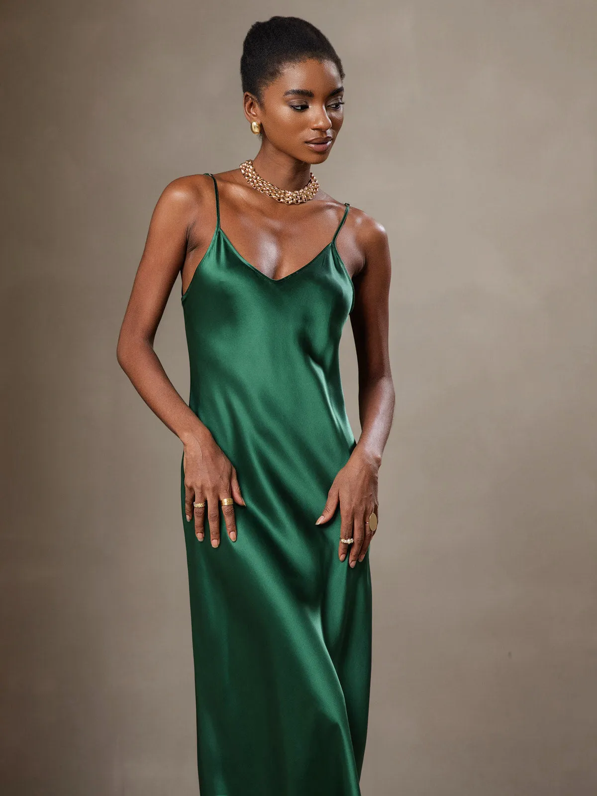 Robe Longue en Soie avec Bretelles Spaghetti