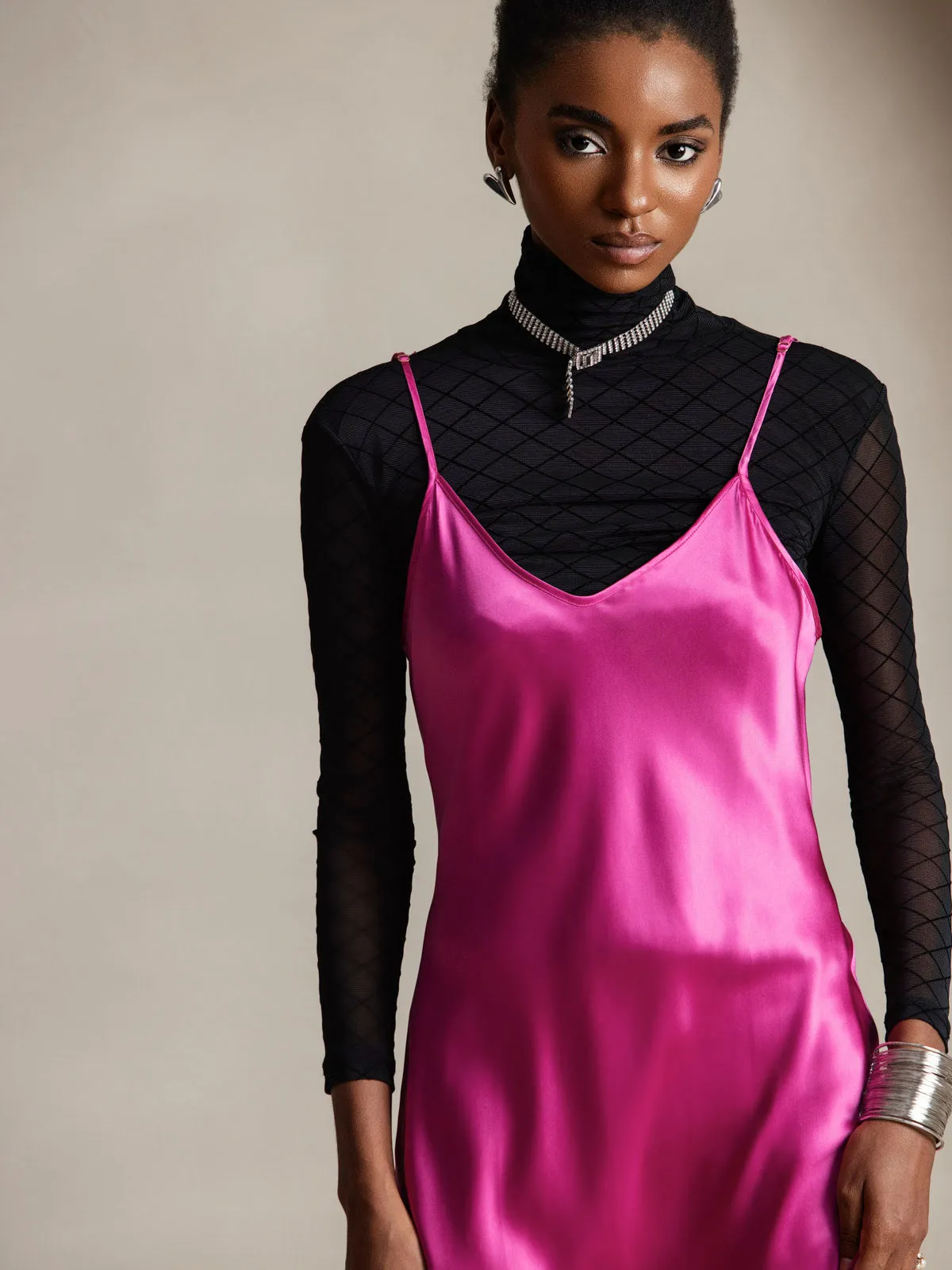 Robe Longue en Soie avec Bretelles Spaghetti
