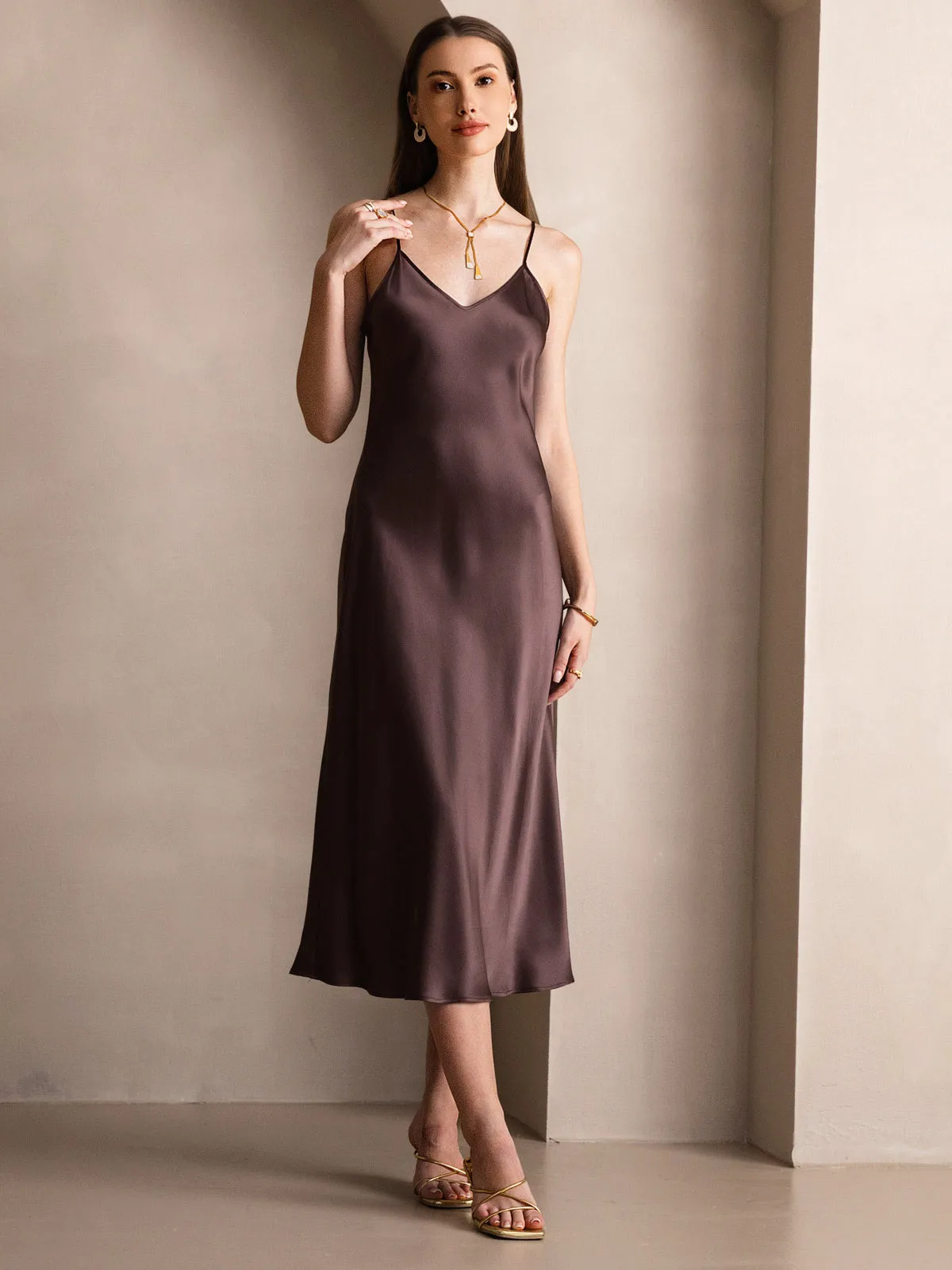 Robe Longue en Soie avec Bretelles Spaghetti