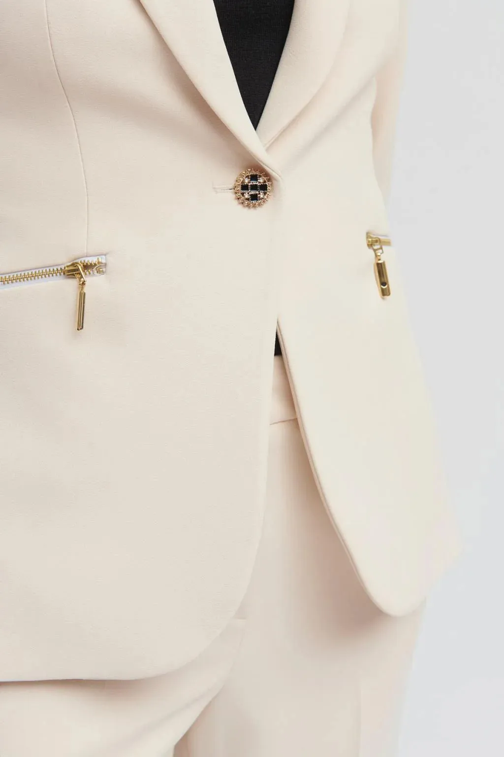 TANYA BLAZER