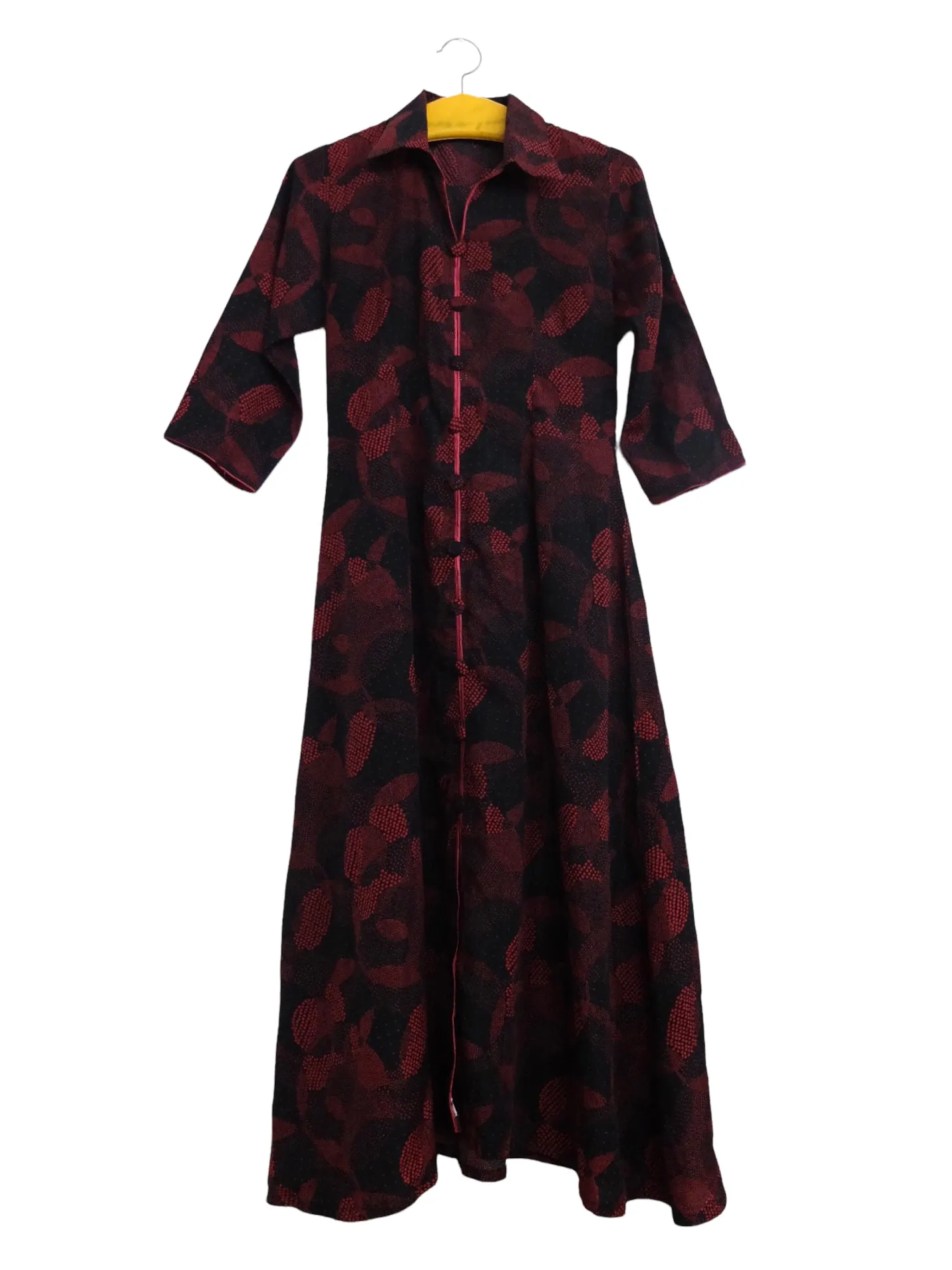 Vintage 80s Chic Hippie Grunge Avant-Garde Festival Style Collared Black & Red Abstract Patterned 3/4 Sleeve Maxi Dress | Size XS