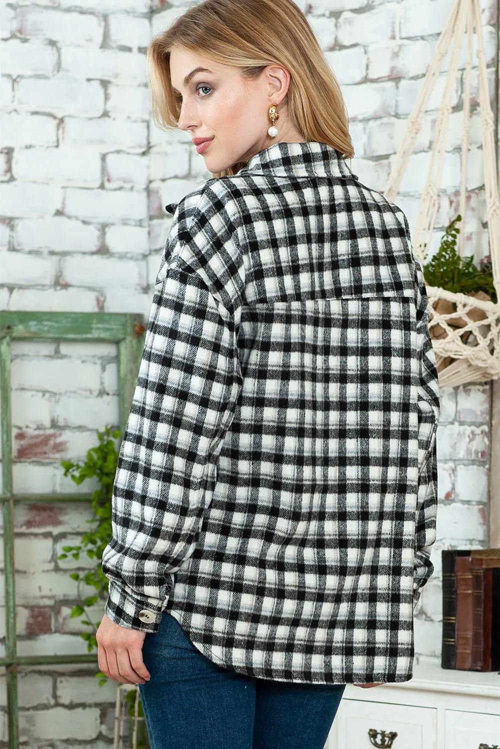 Wholesale Black Plaid Print Chest Pockets Buttoned Tunic Shacket