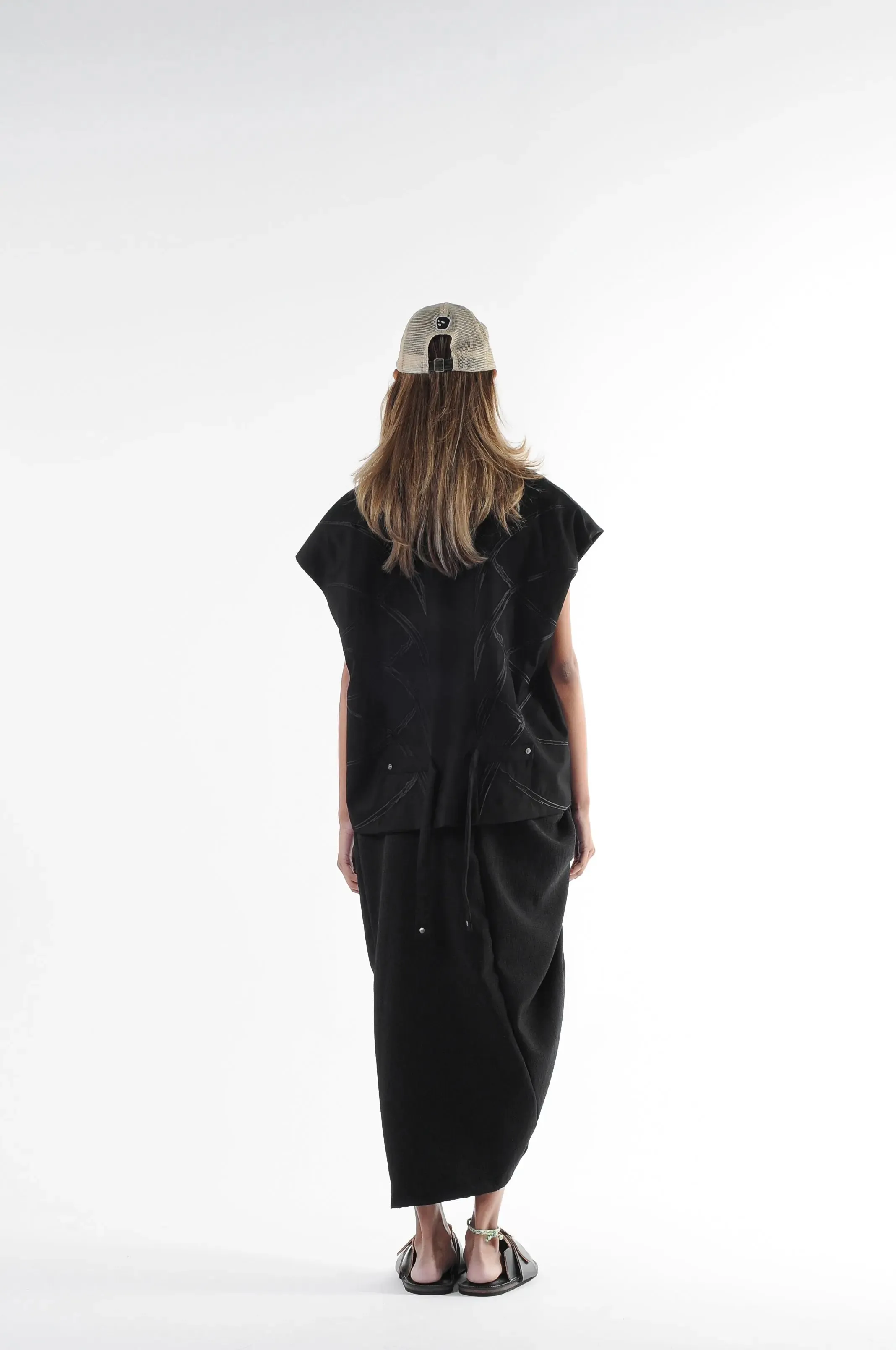 X VEST