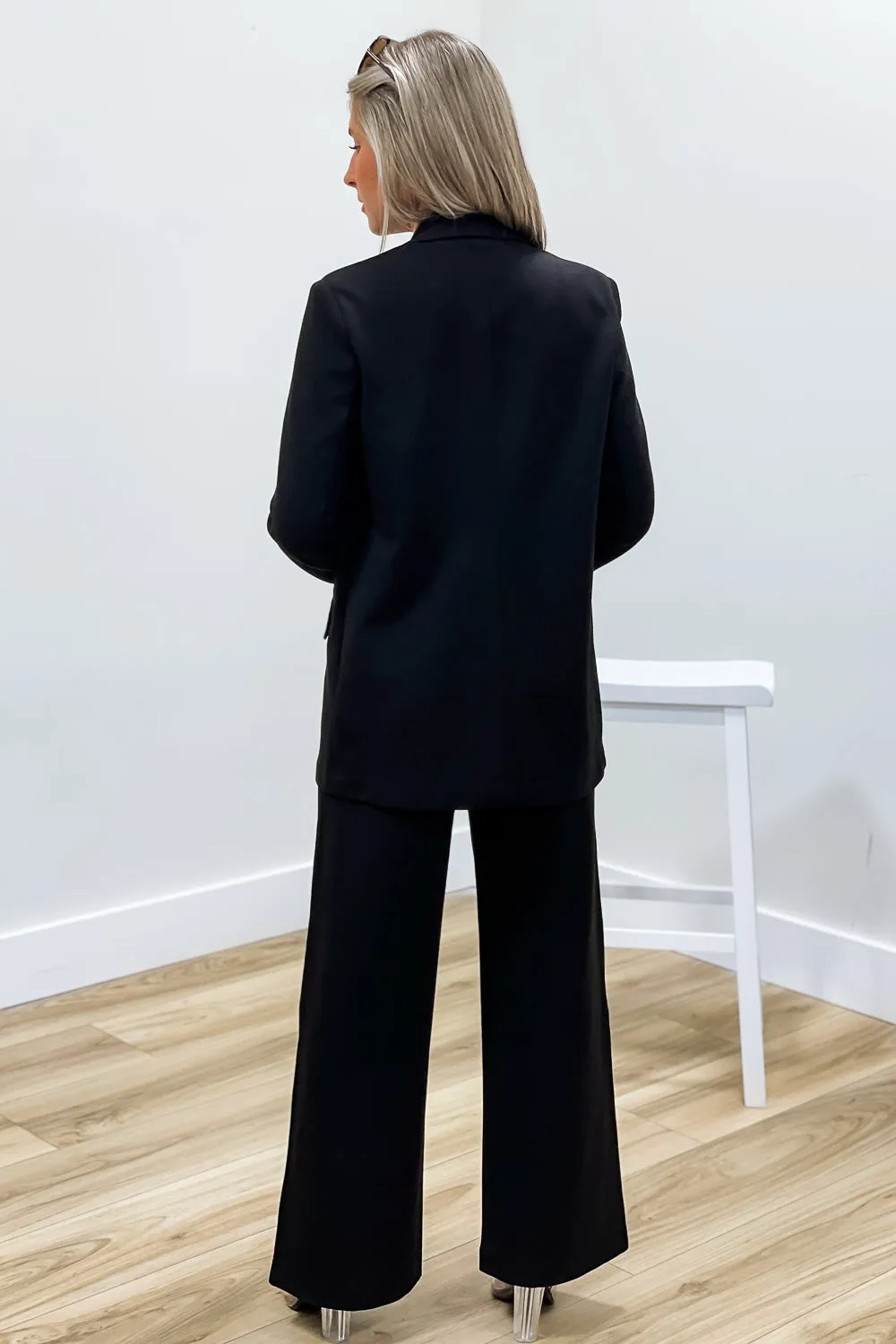 Z Supply: Do It All Relaxed Blazer - Black